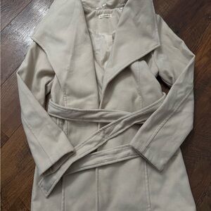 Elegant Cream Women's Coat